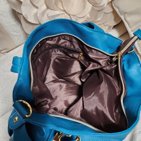 Handbag - Picture 6 of 6